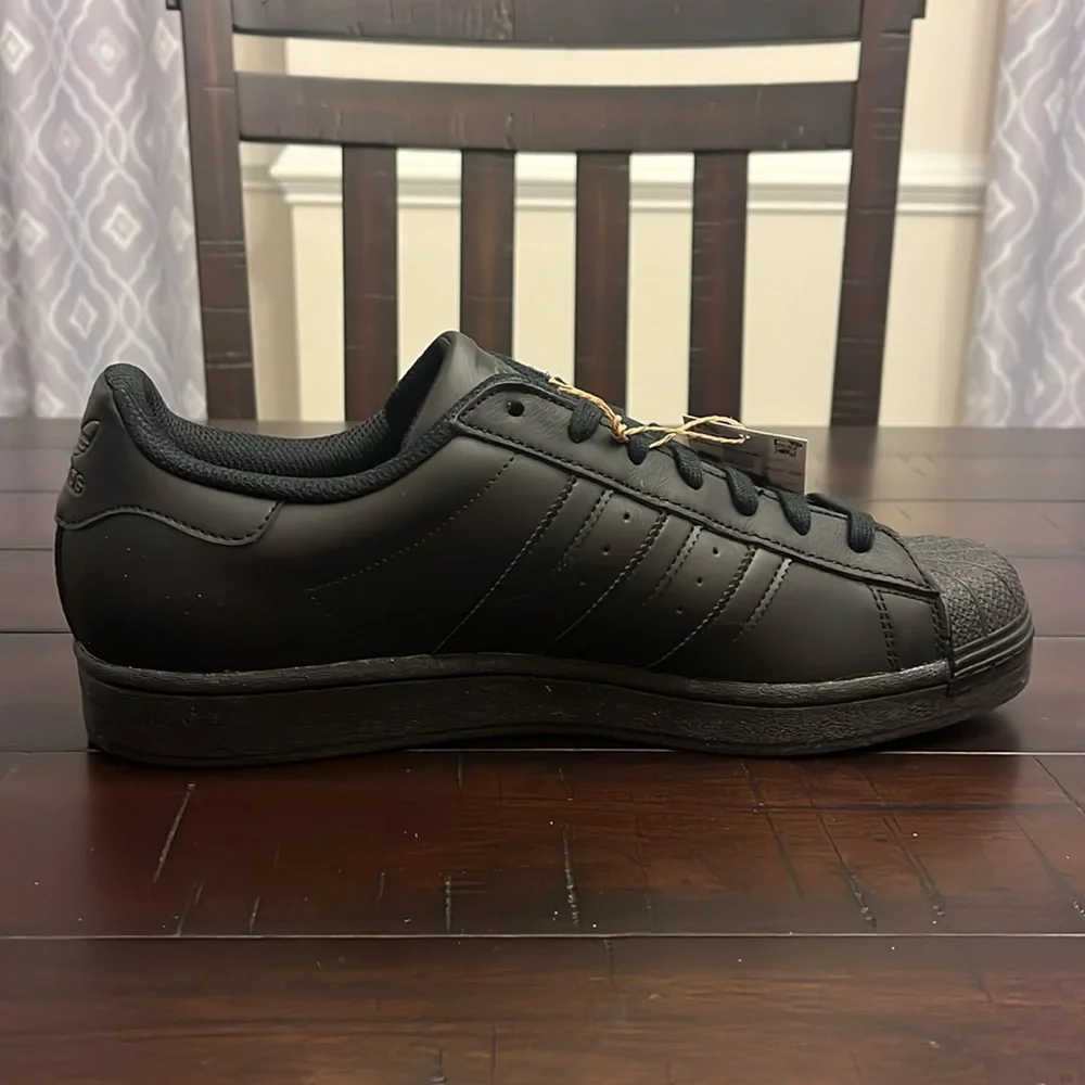 Adidas Superstar Triple Black Shoes Sneakers EG4957 new Mens Size 10